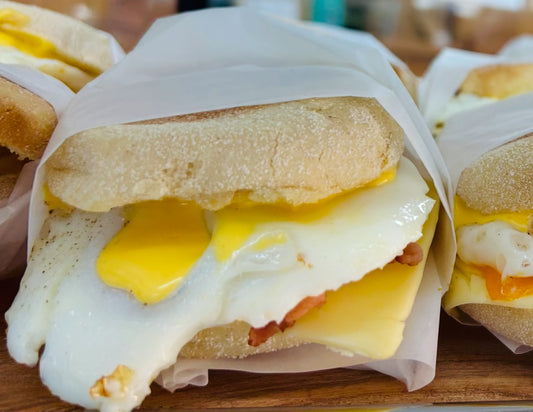 Bacon & Egg Muffin Split